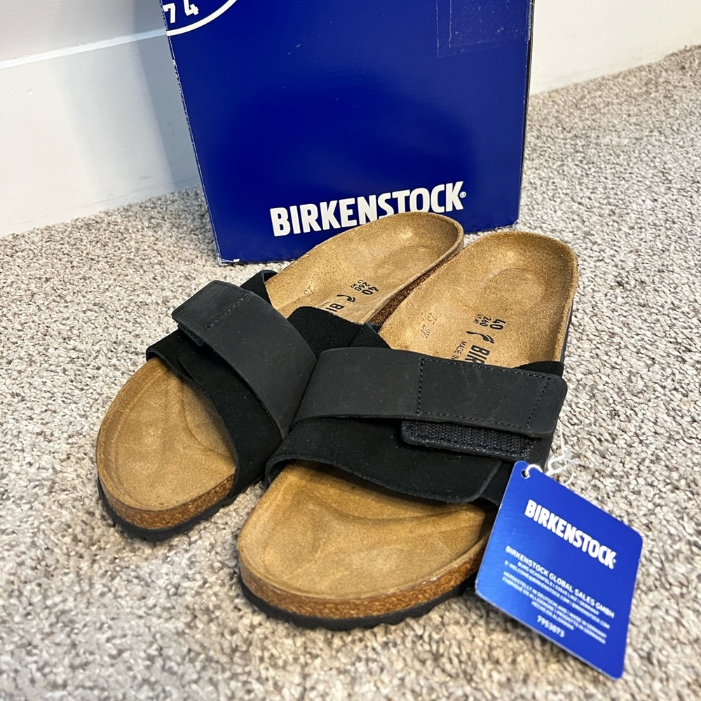 Birkenstock Oita Suede Sandal in Black